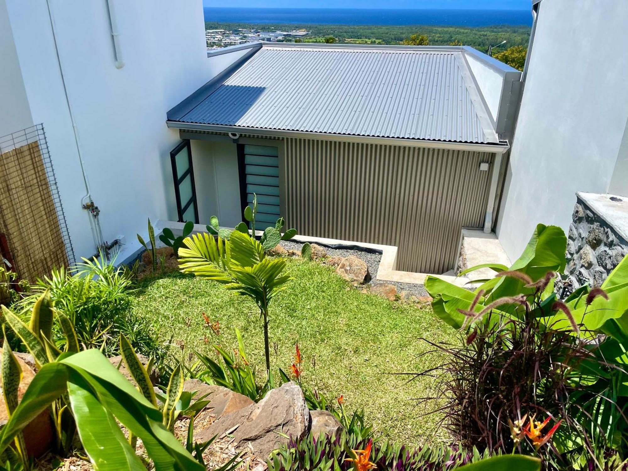 Aloes - Villa Salba. Panoramic View. L'Etang-Sale Exterior photo